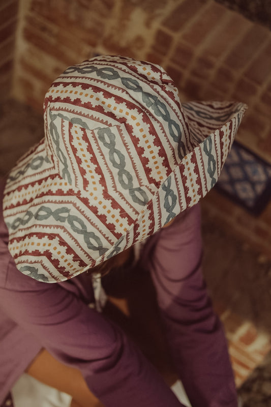 Sombrero Bucket Olivia - S · Burdeos